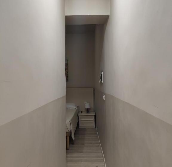 Pension (Hôtel basse catégorie) Casa Angelica