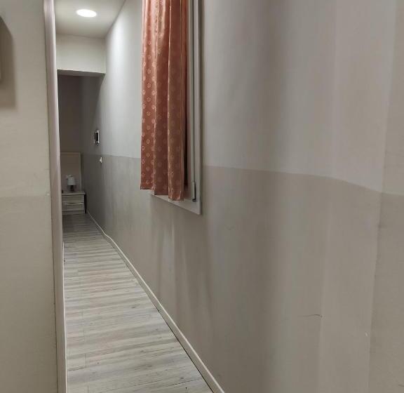 Pension (Hôtel basse catégorie) Casa Angelica