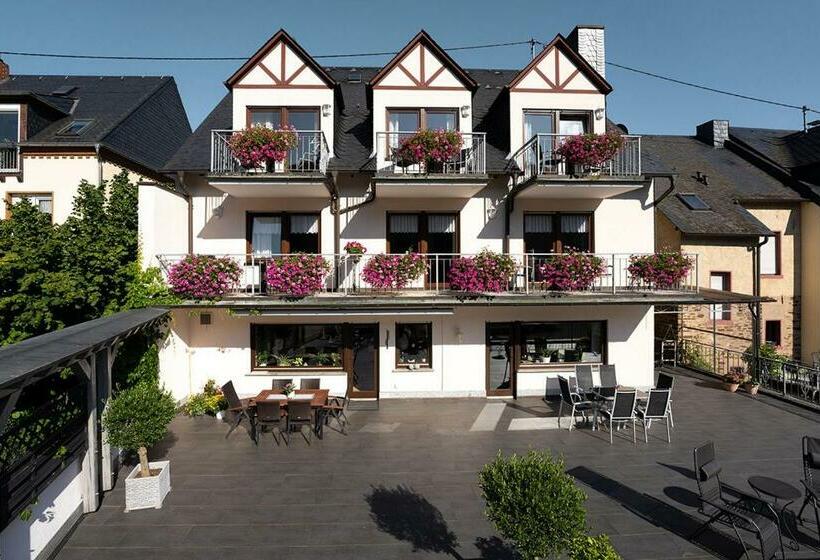 ペンション Ferien Weingut Pauly