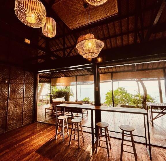 Пансион Villa Milagros Dive Inn Anilao