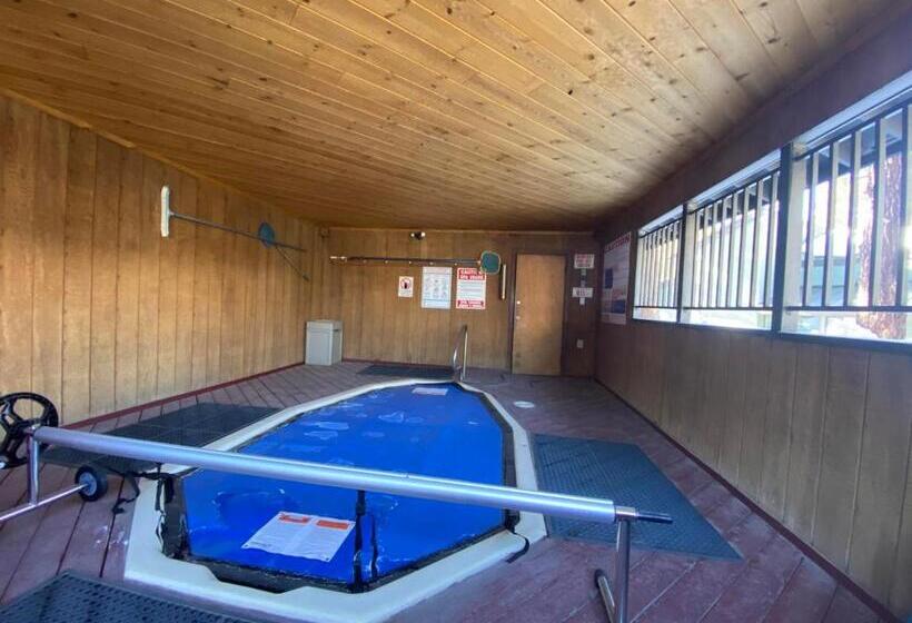 483 Steps To The Slopes Canyon Lodge   Cozy Renovated Mammoth Townhome