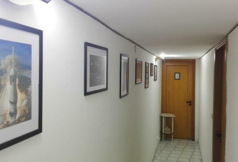 تختخواب و صبحانه Casa Adelaide