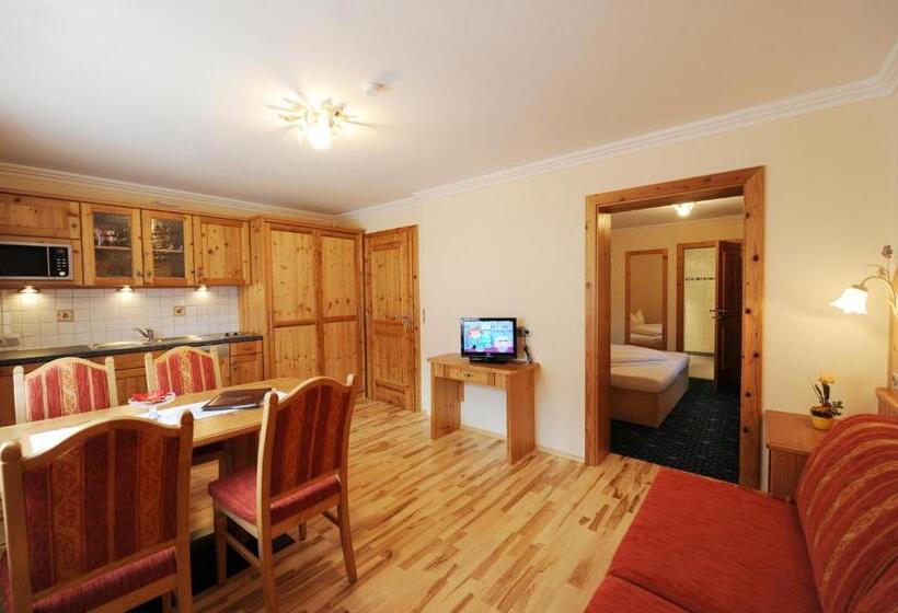 Отель Garni Landhaus Platzer
