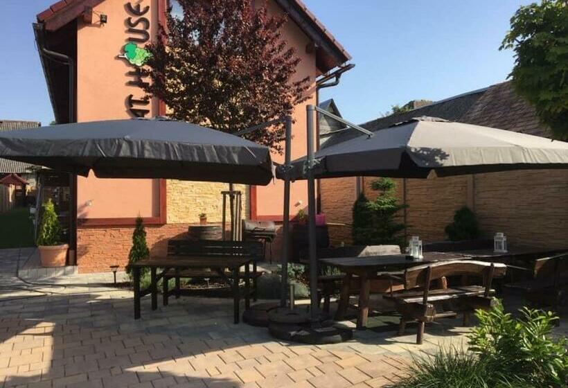 펜션 Ezathouse Devičie