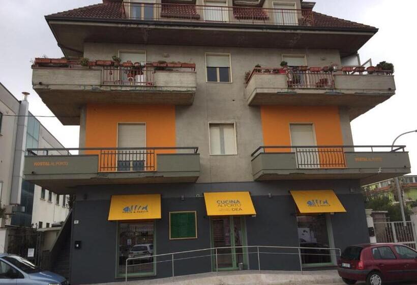 پانسیون Hostal Al Porto