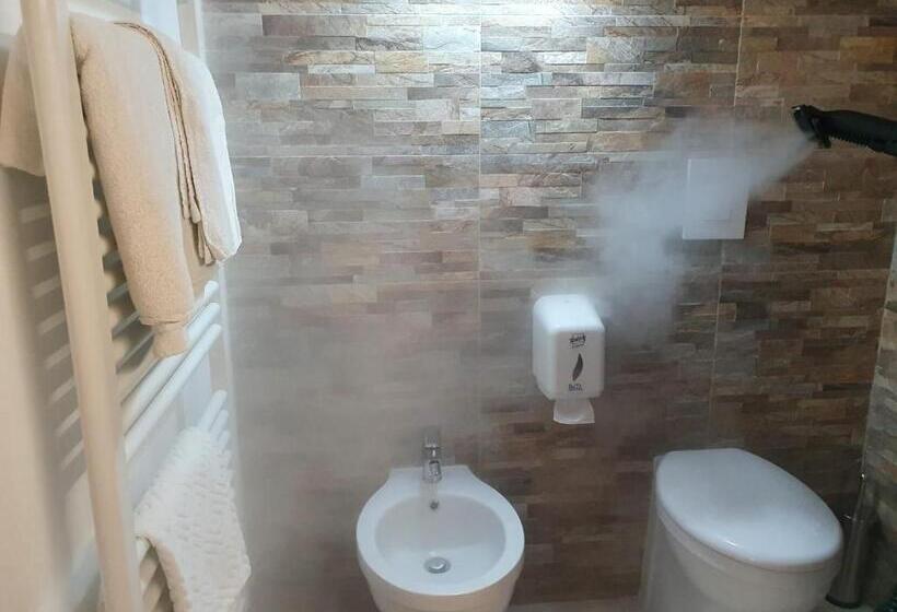 بنسيون Villa Giulia Del Cavaliere