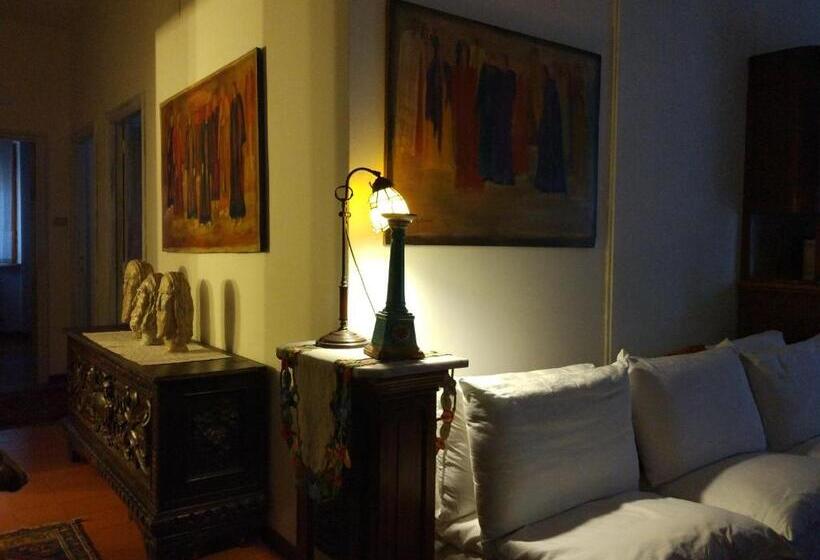 مبيت وإفطار Amariglio