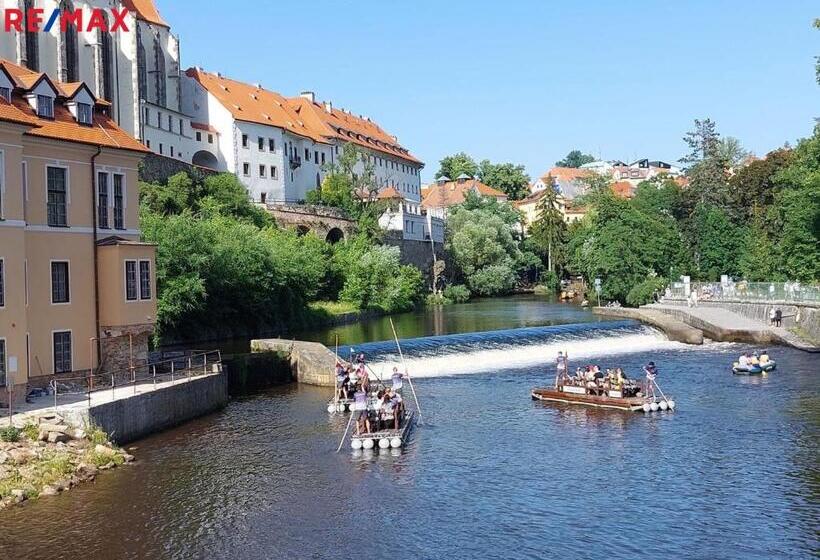 پانسیون Penzion V Suchu