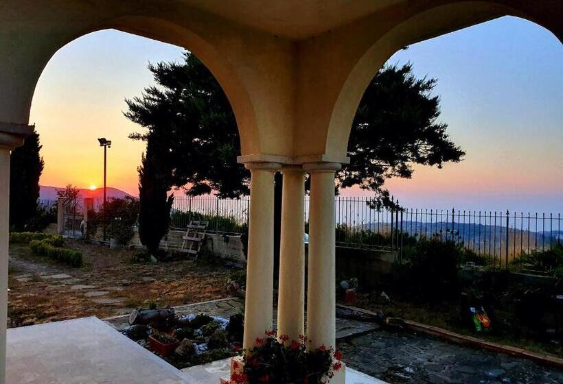 Bed and Breakfast Domus Mare Cilento