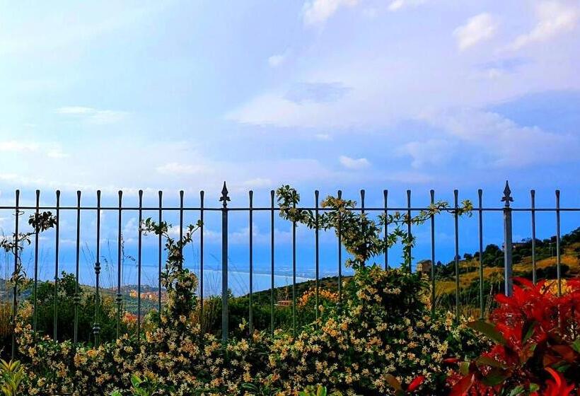 Bed and Breakfast Domus Mare Cilento