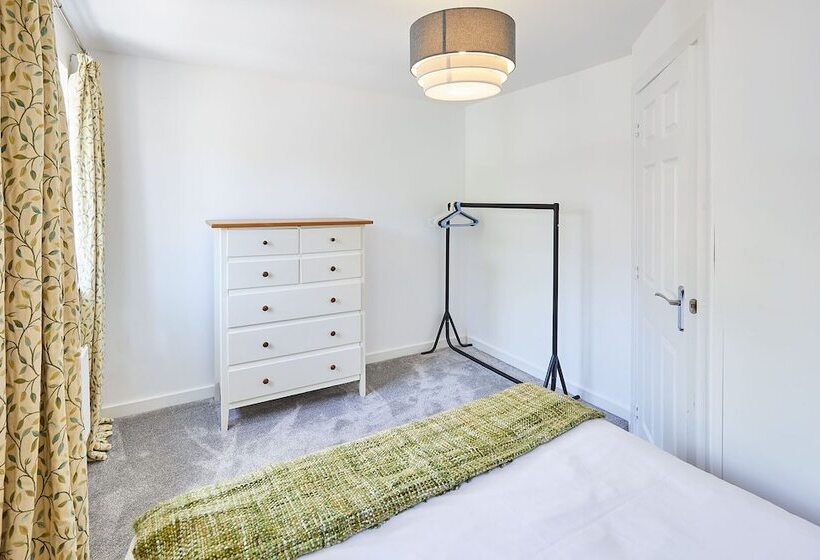 Host Stay Castle View