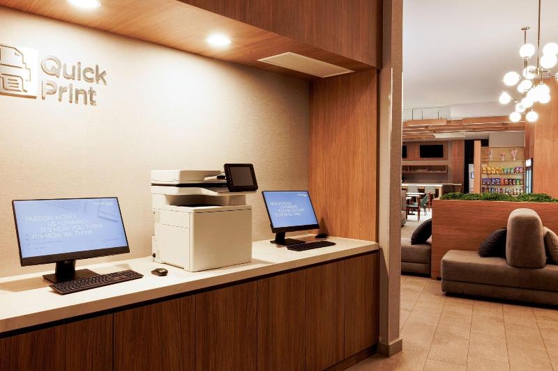 ホテル Courtyard By Marriott Mexicali
