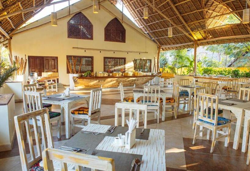 فندق Sansi Kae Beach Resort