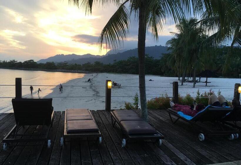 پانسیون Langkawi Lagoon Resort Ocean Suite