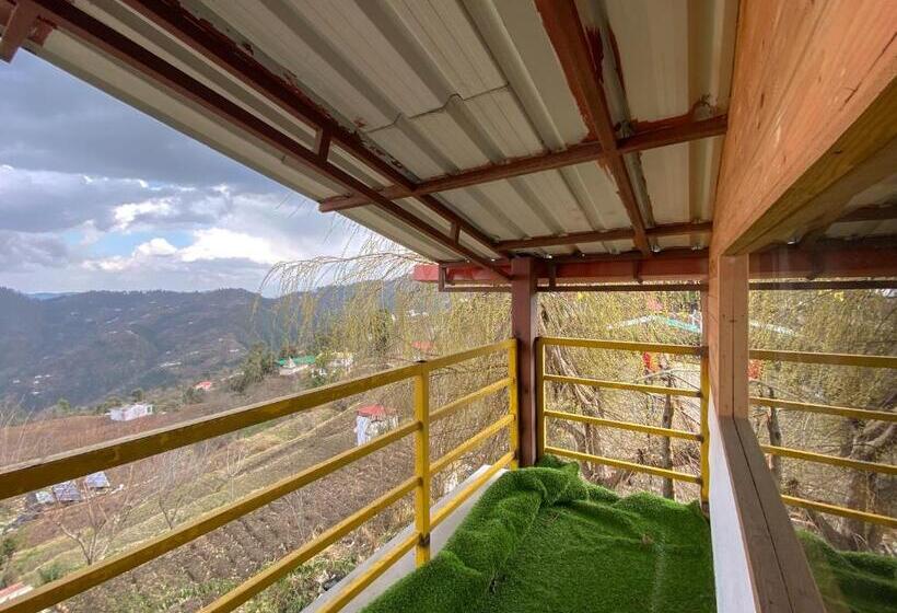 Lushtree Backpackers   Hostel & Cafe