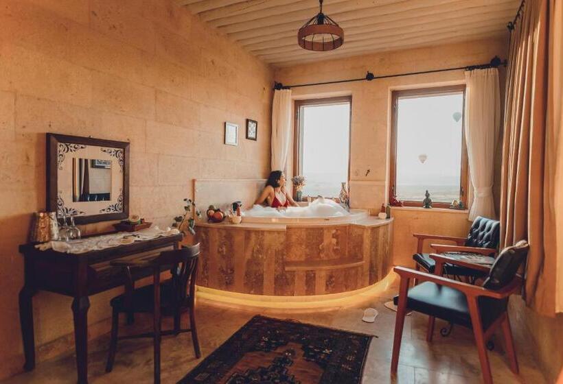 هتل Peristyle Cave Cappadocia  Special Class