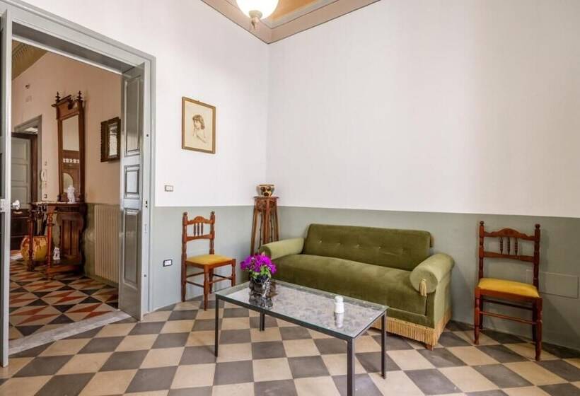 Domus Perrone Liberty Flat