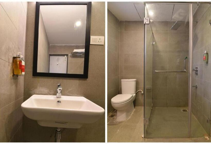 هتل Super Townhouse Royapettah Near U.s Consulate