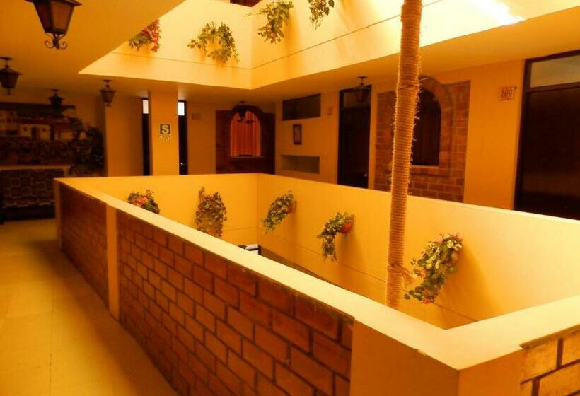ユースホステル La Posada Del Conde