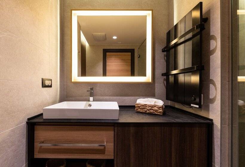 Aparthotel Woodside By Anaya