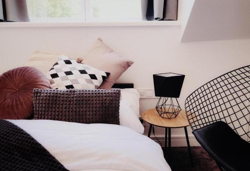 Pension Mono   Adults Only