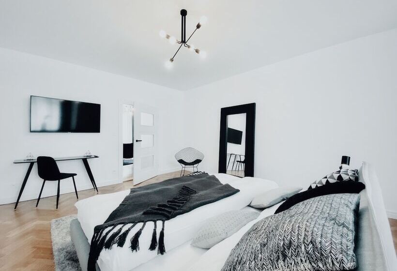 Pension Mono   Adults Only