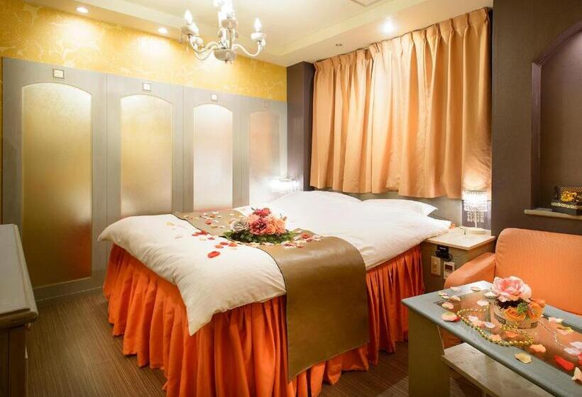 ホテル リトルチャペルクリスマス 梅田