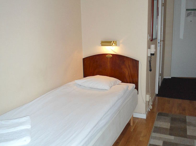تختخواب و صبحانه Dialog Hotel Västerås
