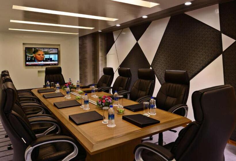 هتل Country Inn Panjim Goa