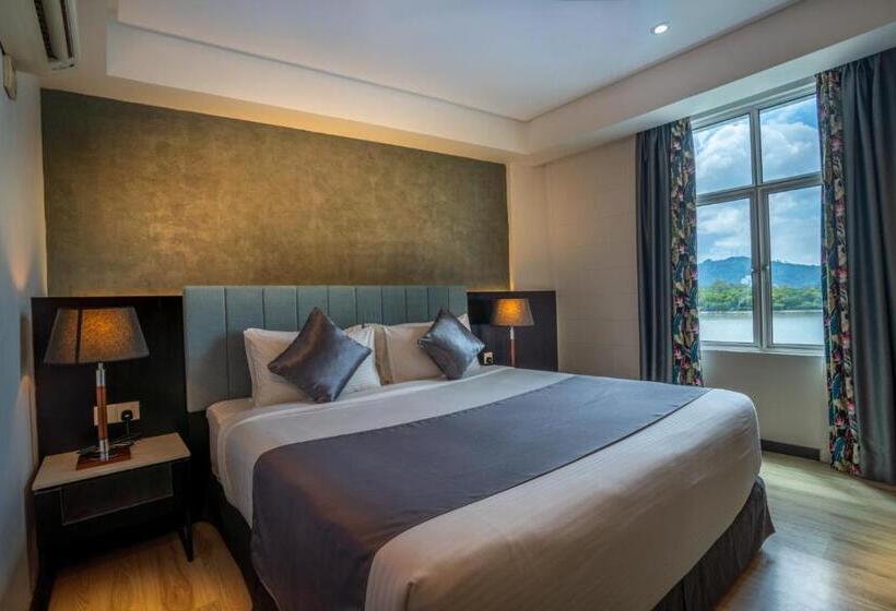 هتل Dayang Bay Resort Langkawi