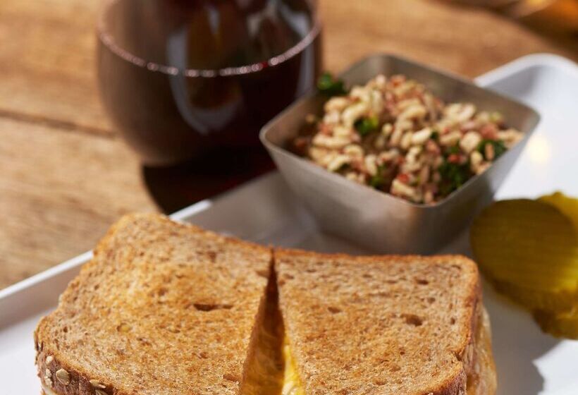 فندق Hyatt Place St. Louis/chesterfield