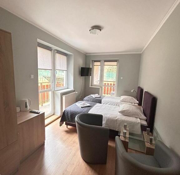 هتل Ośrodek Konferencyjno Wypoczynkowy Krucze Skały W Karpaczu