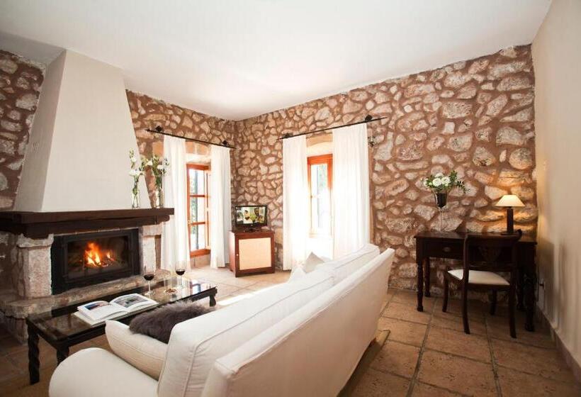 فندق Agroturisme Son Cardaix