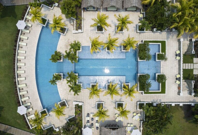 Indura Beach & Golf Resort Curio Collection By Hilton
