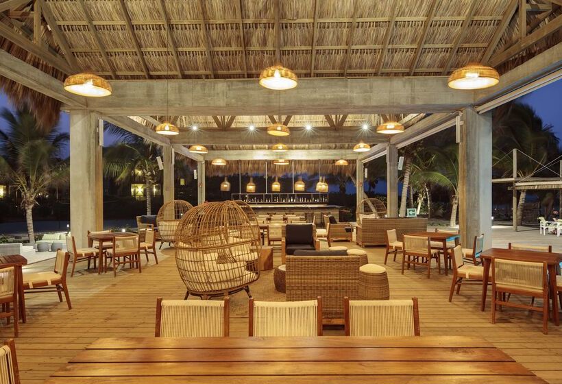 Indura Beach & Golf Resort Curio Collection By Hilton