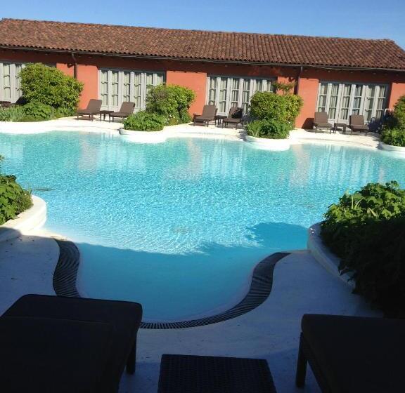 Joia Hotel & Luxury Apartments