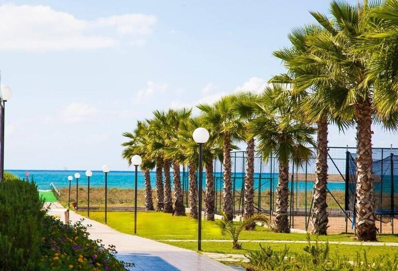 Medea Beach Resort