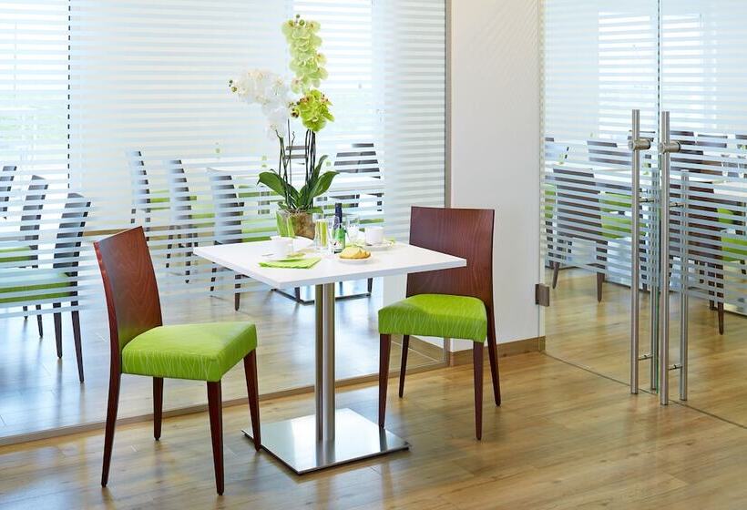 ペンション Good Rooms Gmbh Guntramsdorf