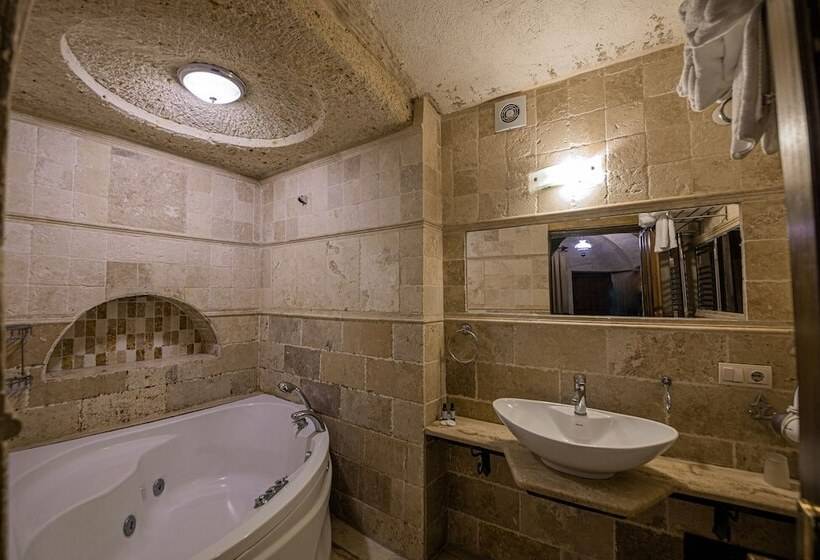 پانسیون Konak Bezirhane Cave Otel