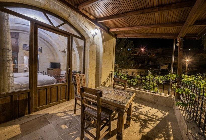 پانسیون Konak Bezirhane Cave Otel
