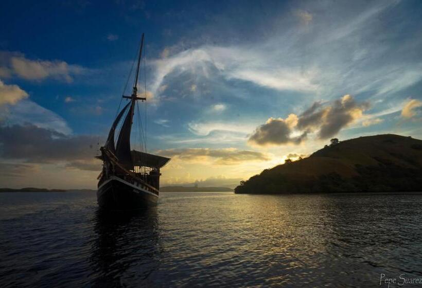 پانسیون Blue Marlin Dive Komodo