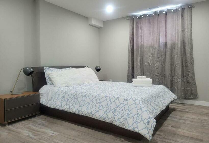 פנסיון Boardwalk Homes   Executive Guest Rooms & Townhomes