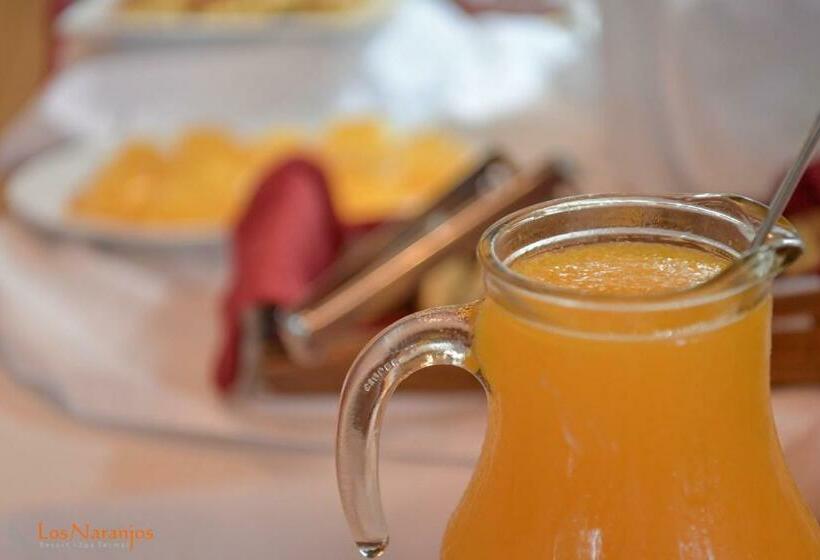 هتل Los Naranjos Resort & Spa Termal