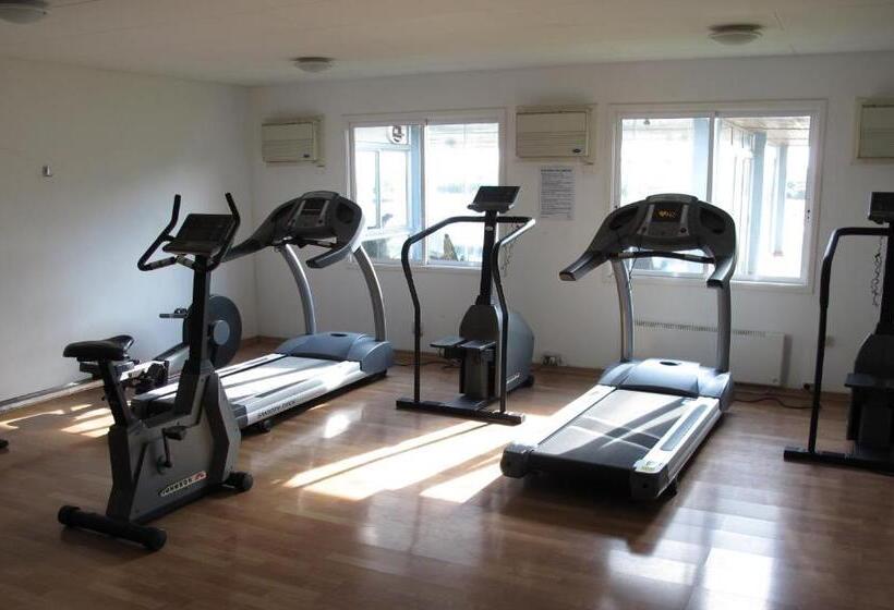 هتل Los Naranjos Resort & Spa Termal