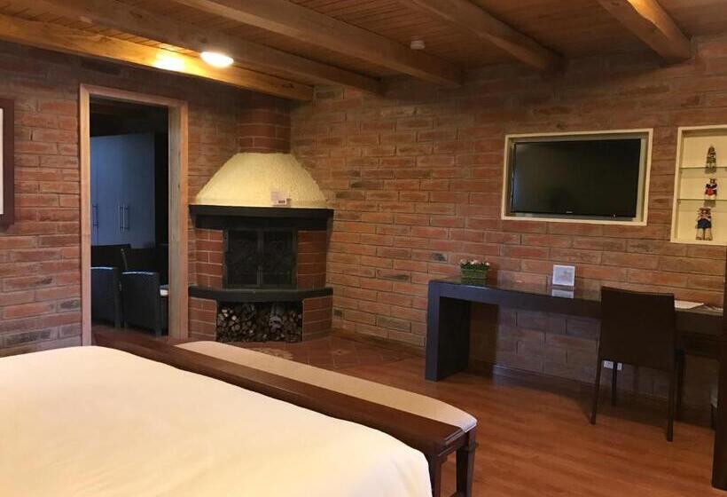 Puertolago Country Inn & Resort