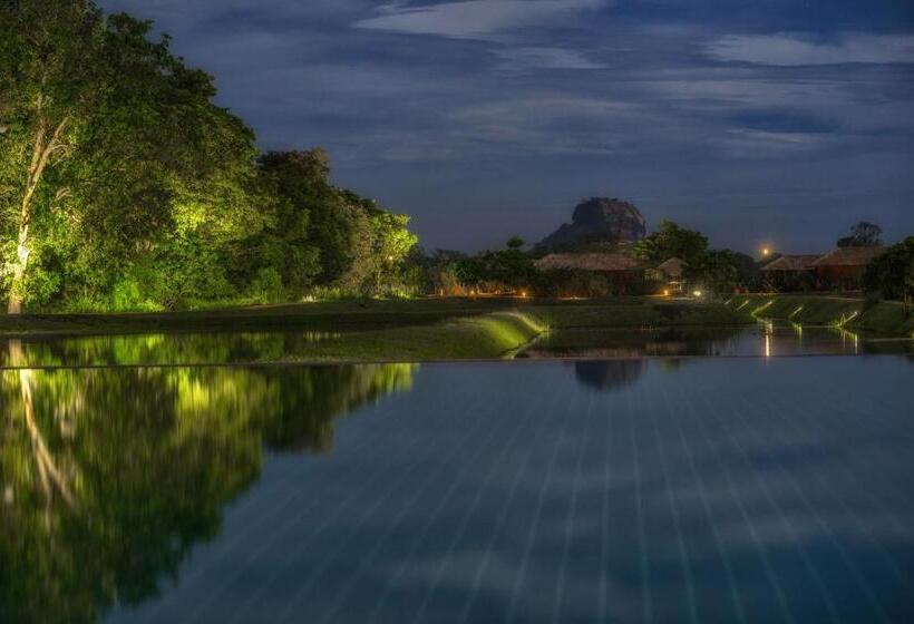 Курорт Water Garden Sigiriya