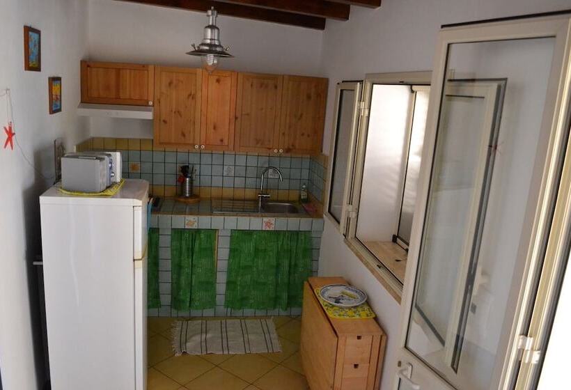 Pretty Damuso Style Villa