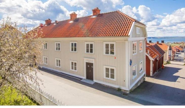 ångbåten   New Buildt Apartment In The Center Of Gränna
