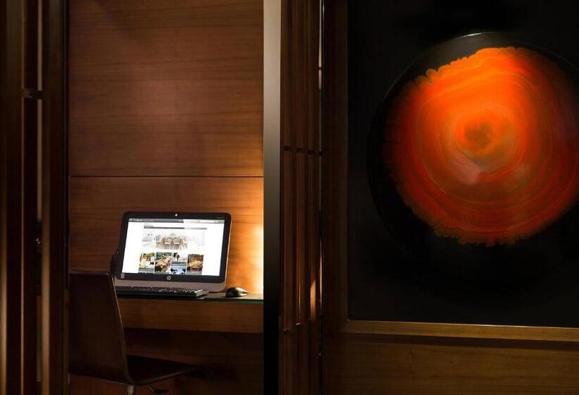 Ac Hotel Istanbul Macka