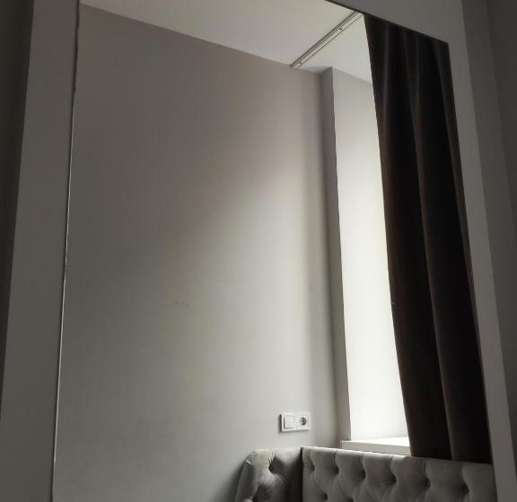 בית מלון כפרי De Paris